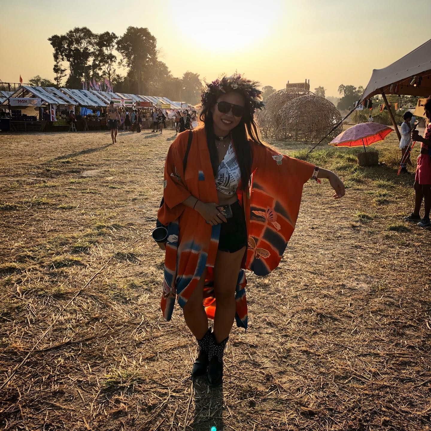 Customer wearing Sumo Vintage